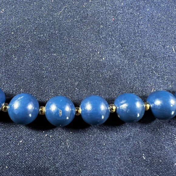 Vintage Midnight Blue Beaded Necklace With Gold-Tone Clasp - Picture 3 of 3